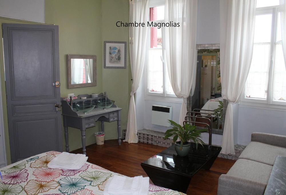Maison Prades Chambre D'Hotes Luaran gambar